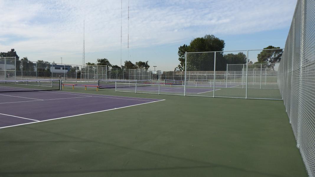 Dominguez High School Tennis Courts